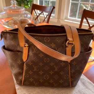 Authentic Used Louis Vuitton Tote